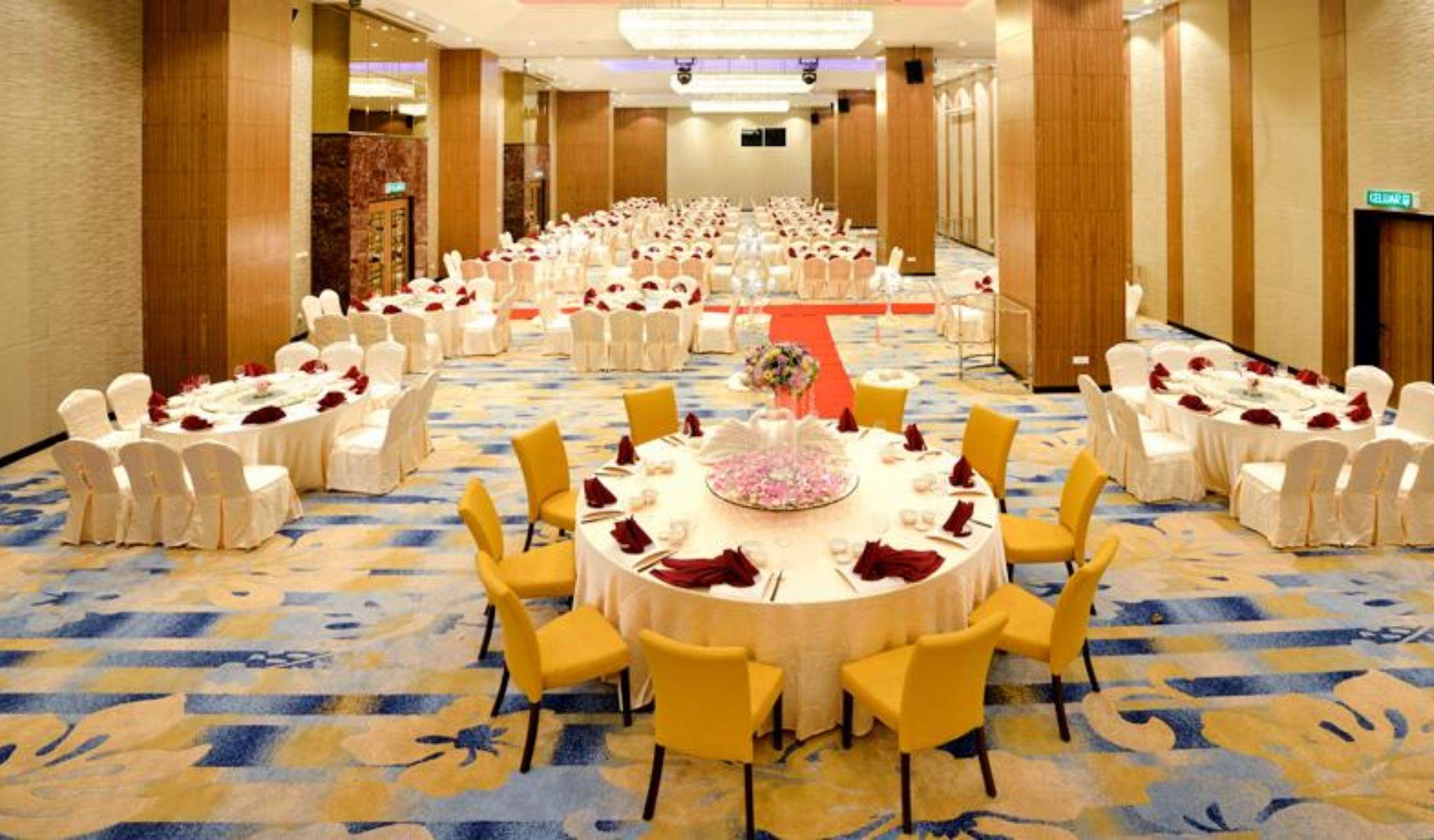 Lexis Suites Penang Bayan Lepas Exterior foto The Grand Ballroom